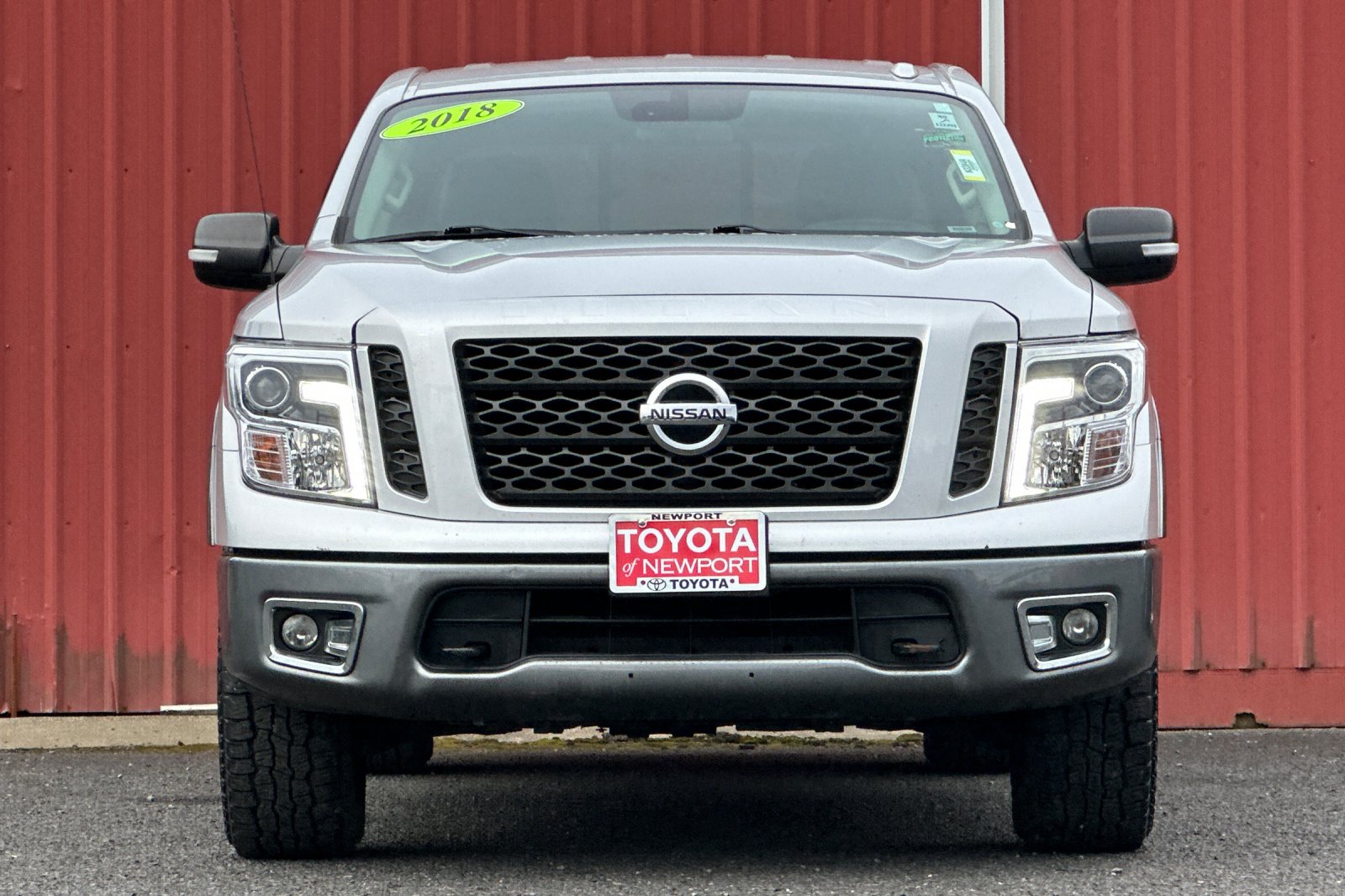 2018 Nissan Titan PRO-4X photo 5