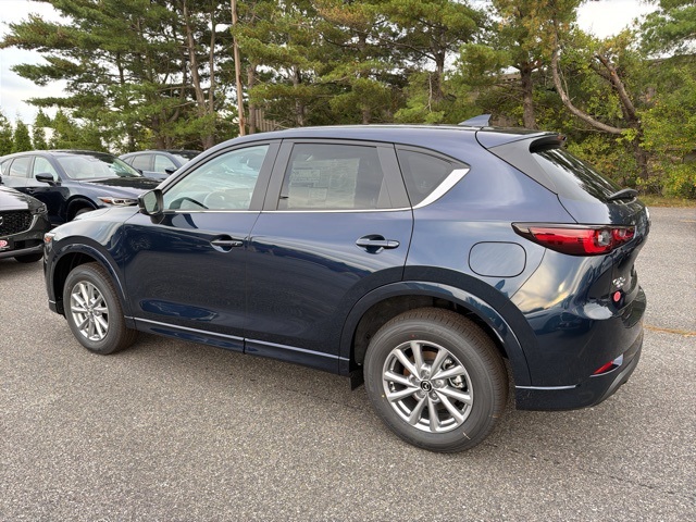 2025 Mazda CX-5 2.5 S Preferred photo 5
