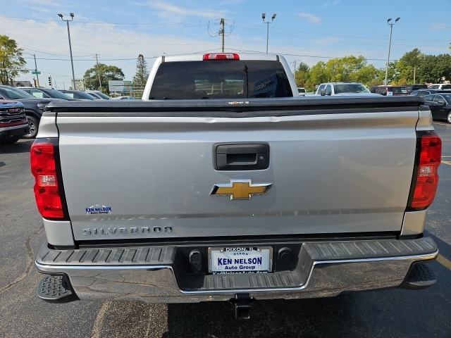 2019 Chevrolet Silverado 1500 LT photo 3