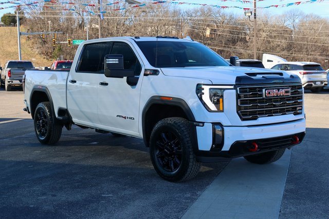 2024 GMC Sierra 2500HD AT4's photo