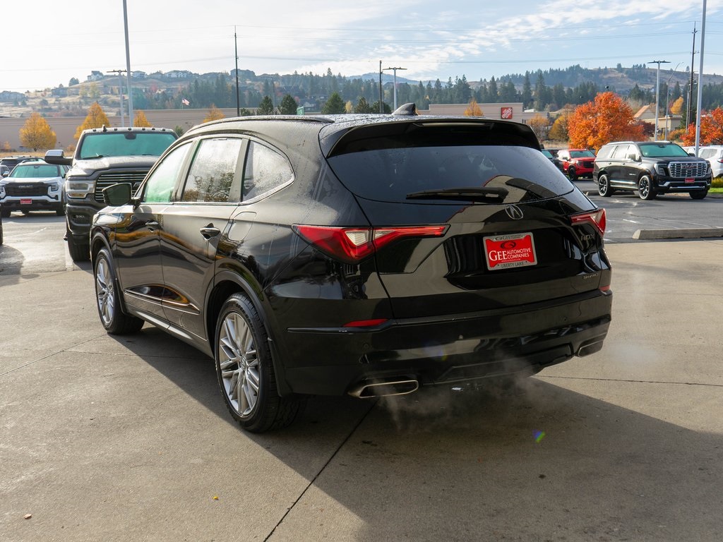2023 Acura MDX SH-AWD Advance photo 3