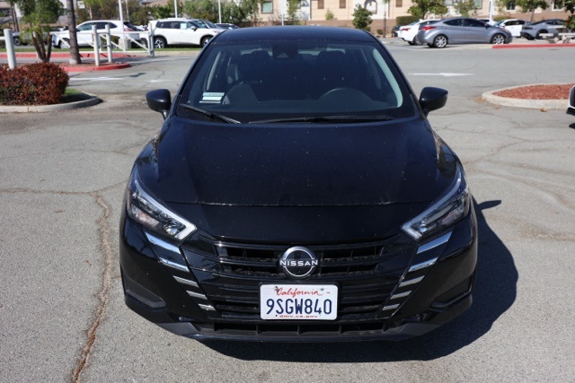 2025 Nissan Versa 1.6 S photo 3