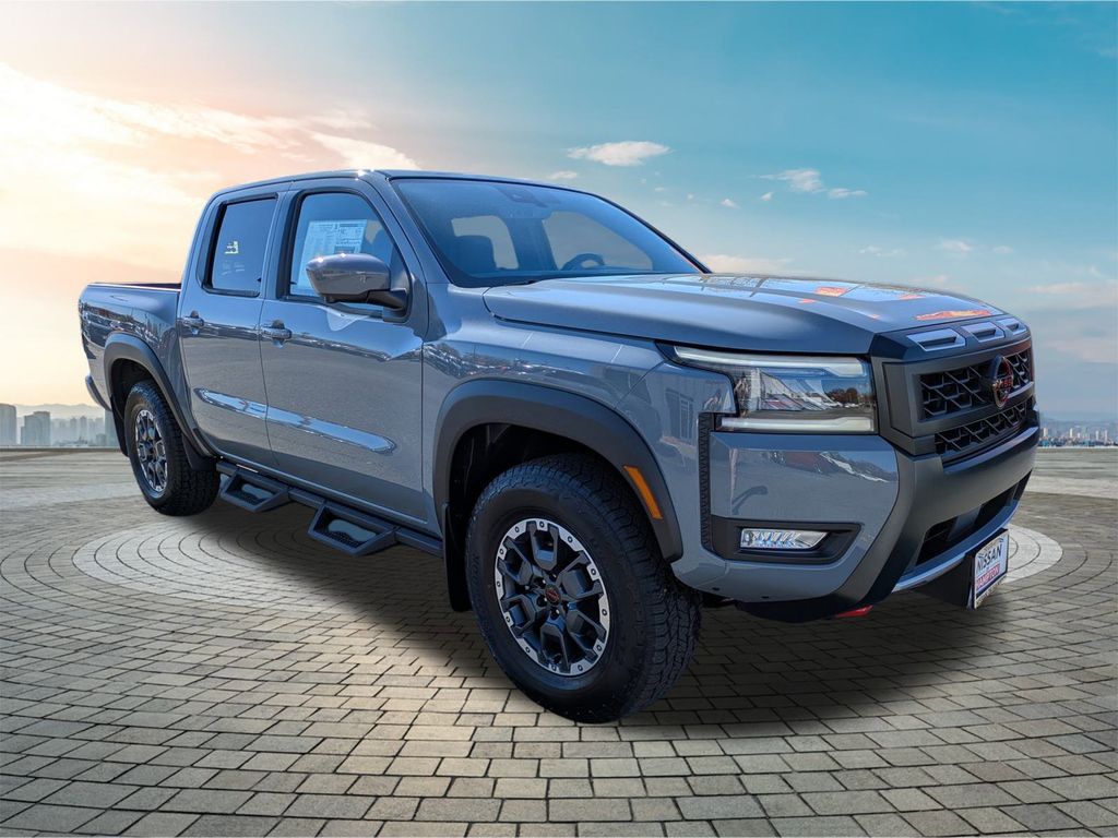 2026 Nissan Frontier PRO-4X's photo
