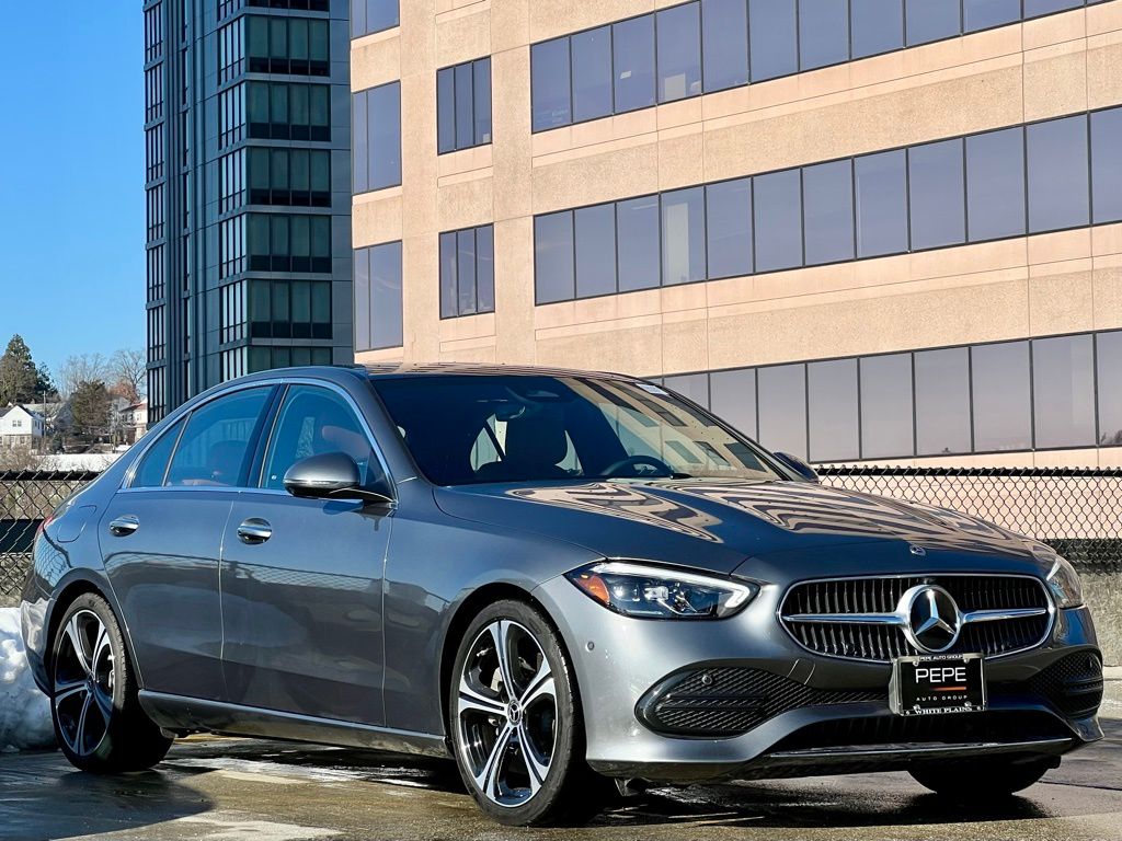 2025 Mercedes-Benz C-Class Sedan C 300's photo