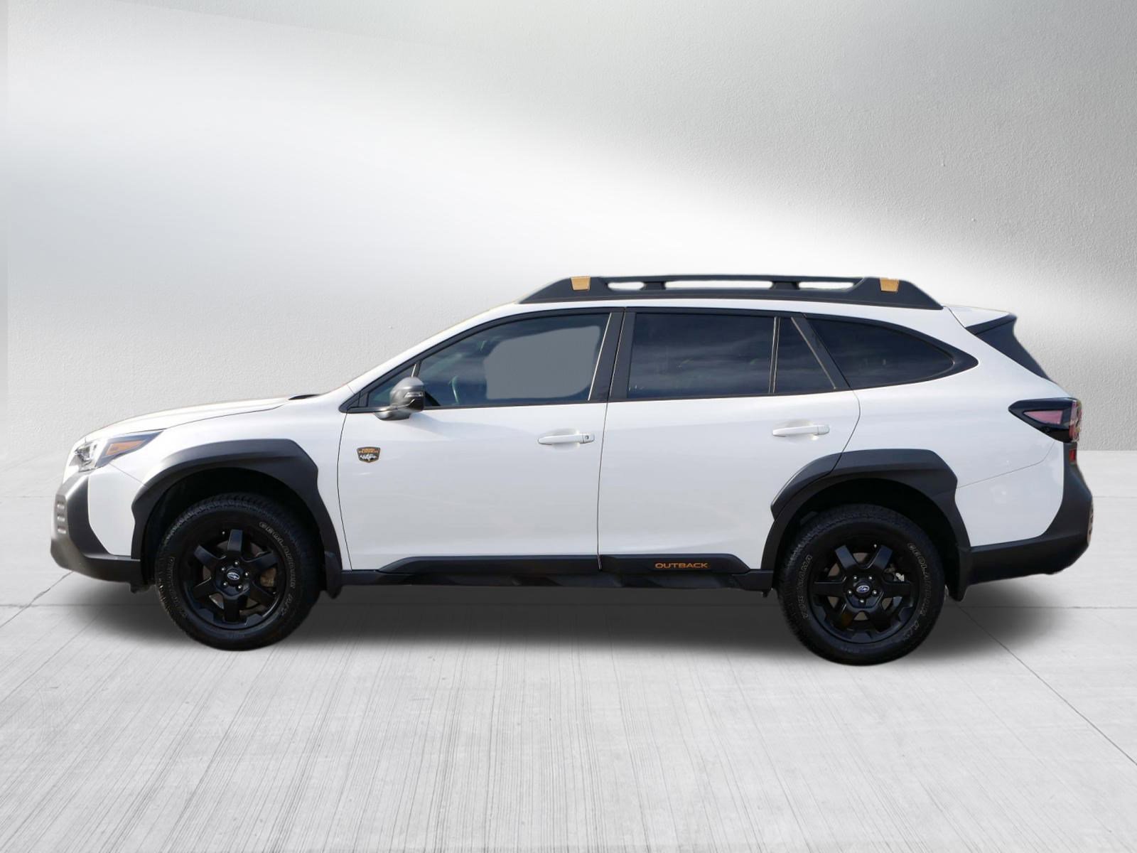 2022 Subaru Outback Wilderness photo 3