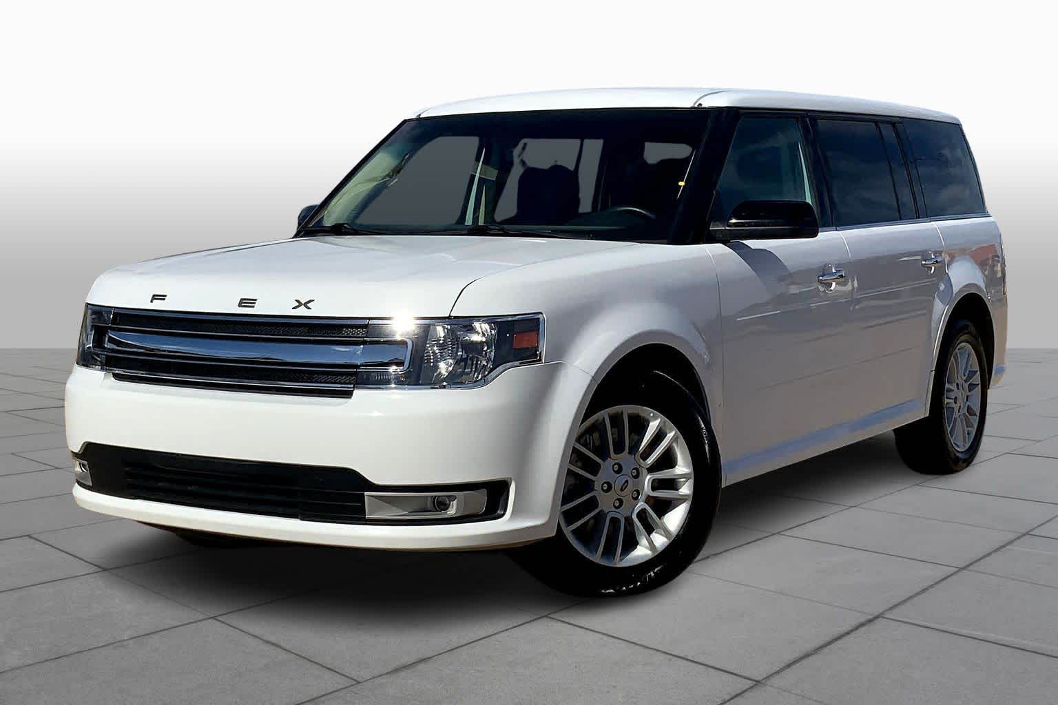 2019 Ford Flex SEL's photo