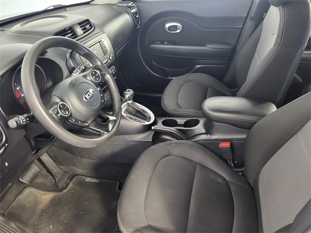 2017 Kia Soul Plus photo 9