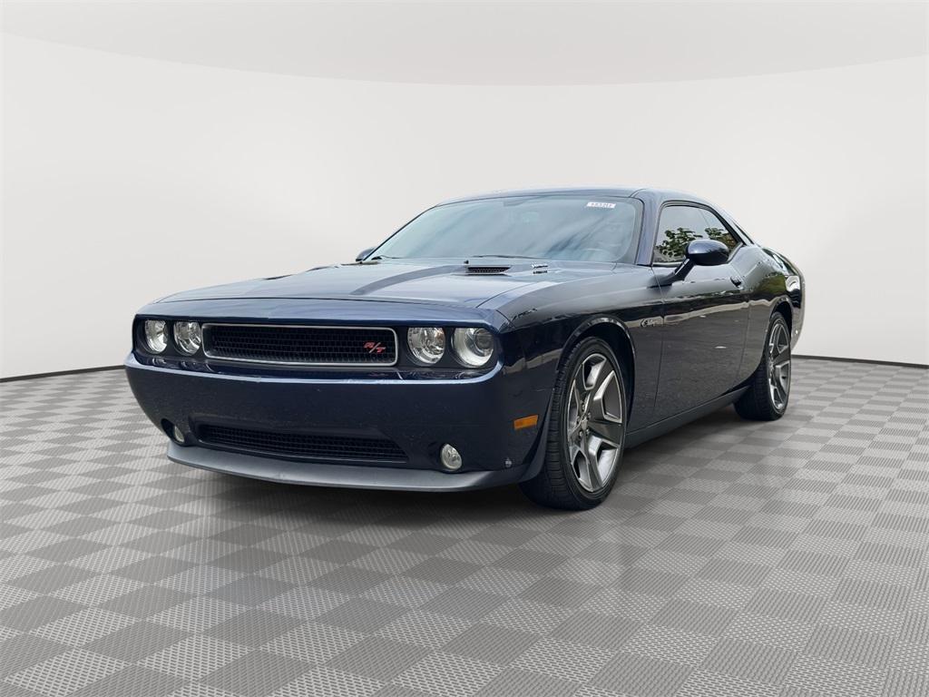 2013 Dodge Challenger R/T Classic photo 3