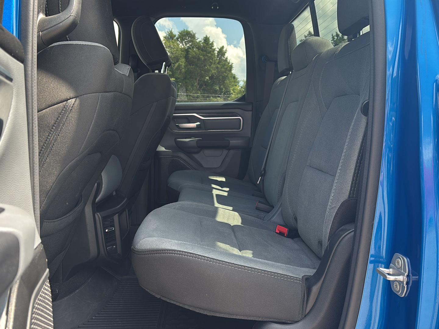 2022 Ram 1500 Big Horn photo 9