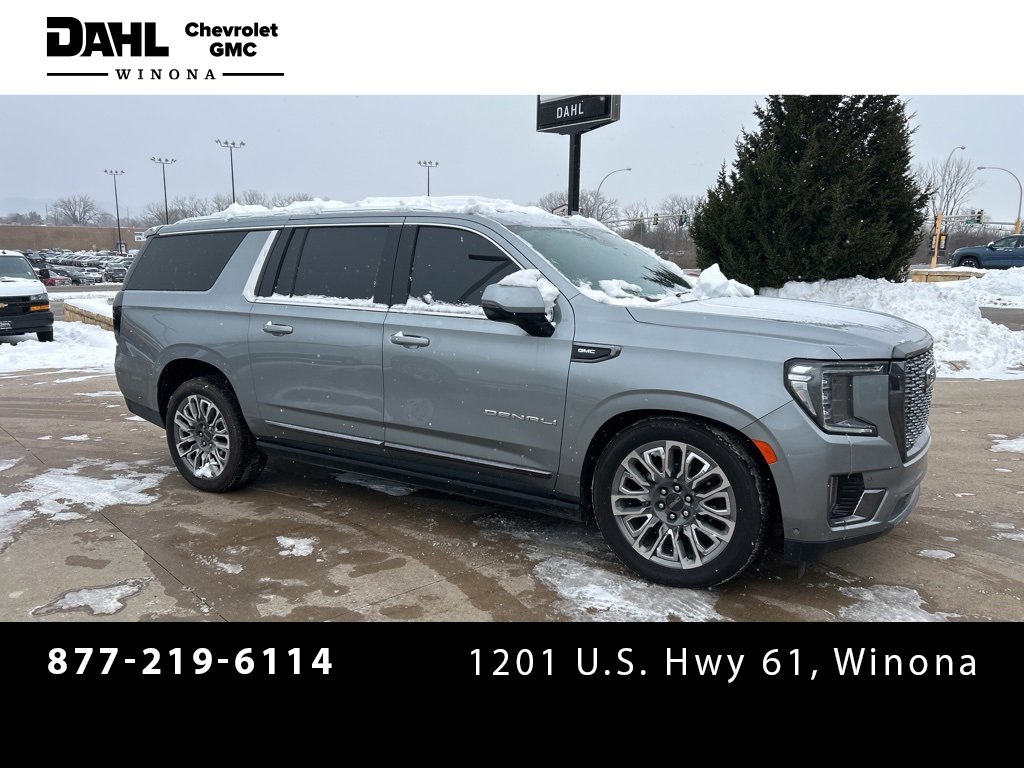 2024 GMC Yukon XL Denali Ultimate's photo