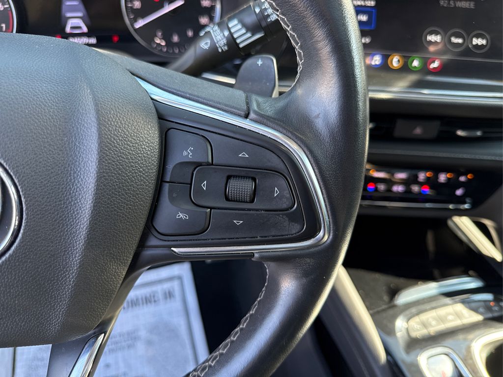 2022 Buick Envision Essence photo 28