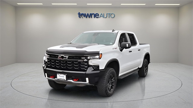 2024 Chevrolet Silverado 1500 ZR2's photo