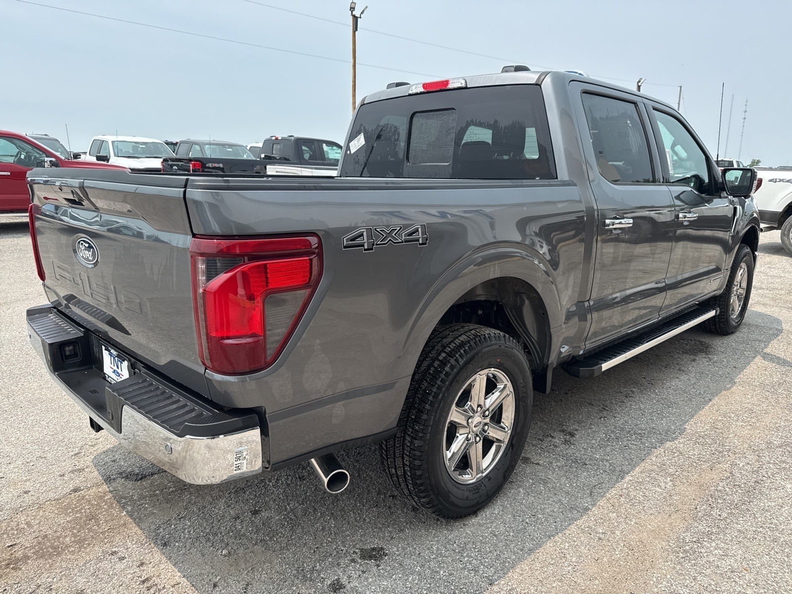 2025 Ford F-150 XLT photo 5