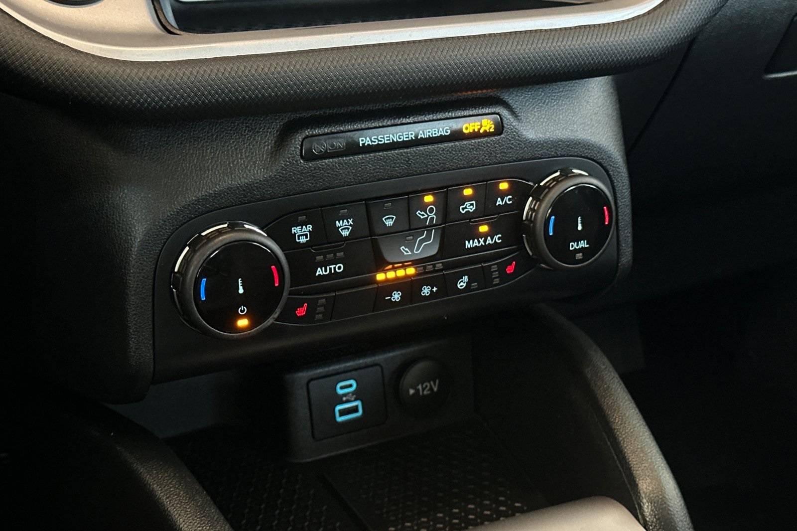 2022 Ford Bronco Sport Outer Banks photo 19