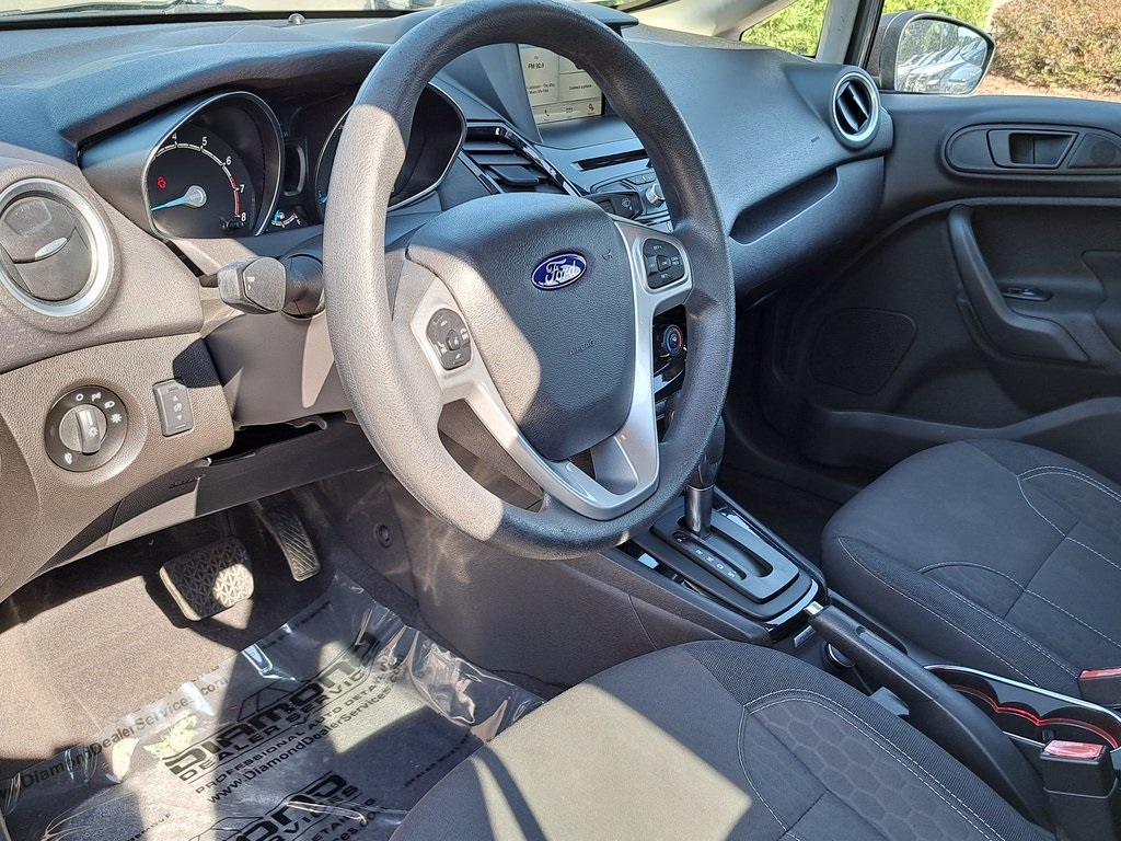 2019 Ford Fiesta SE photo 7