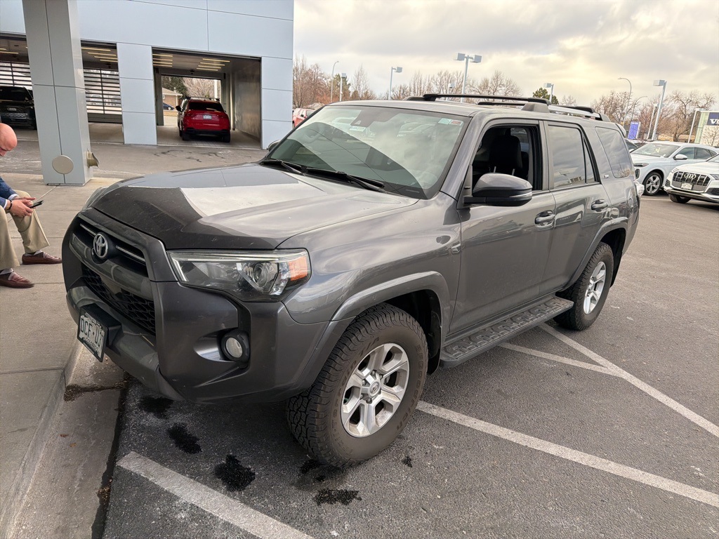 2020 Toyota 4Runner SR5 Premium's photo