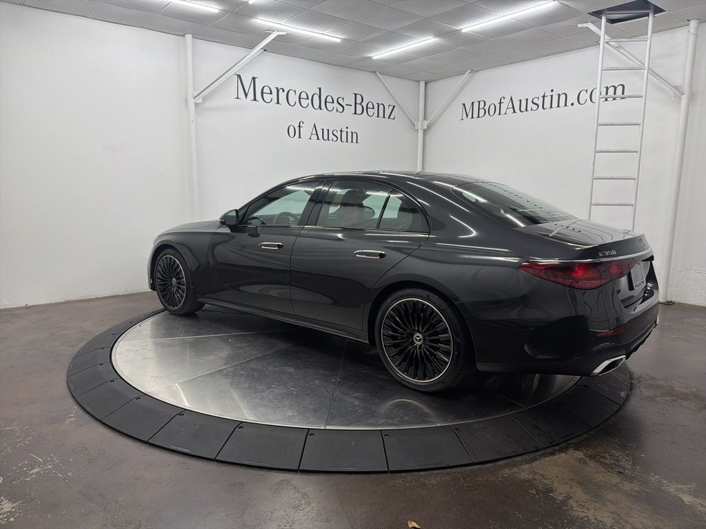 2026 Mercedes Benz E 350 photo 4
