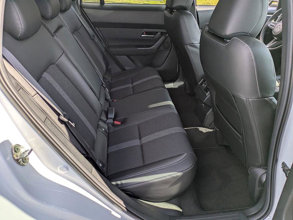 2025 Mazda CX-50 2.5 Select photo 27