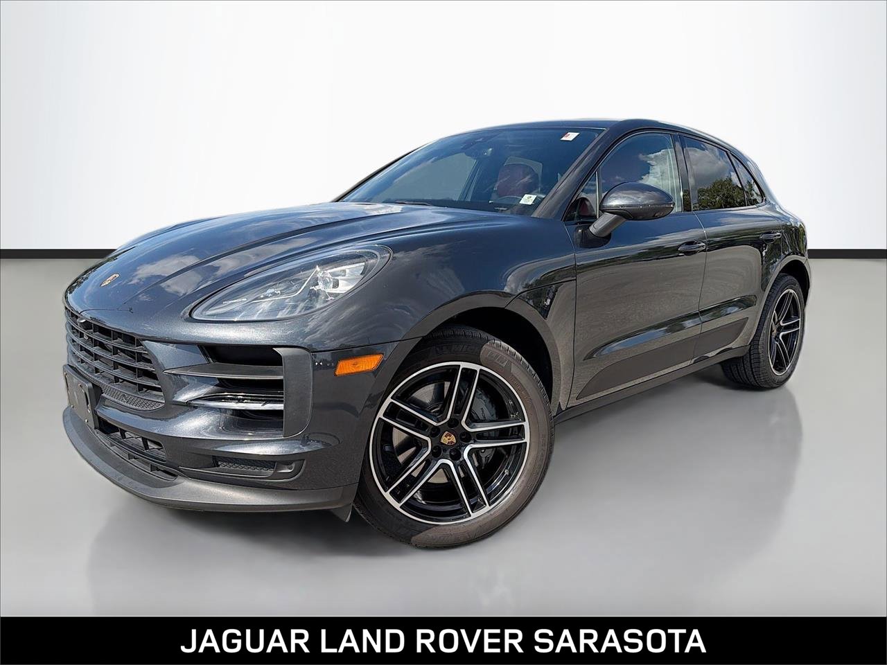 2021 Porsche Macan S's photo