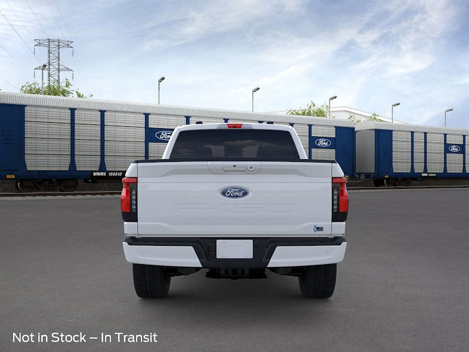 2025 Ford F-150 XLT photo 2