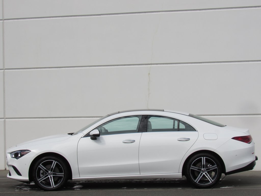 2023 Mercedes Benz CLA 250 4MATIC photo 3