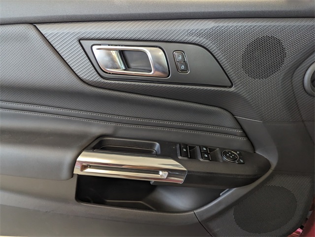 2025 Ford Mustang EcoBoost Premium Convertible photo 15
