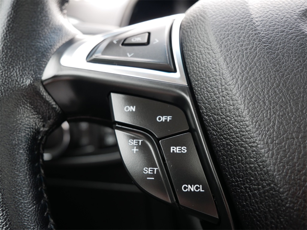 2023 Ford Edge Titanium photo 26