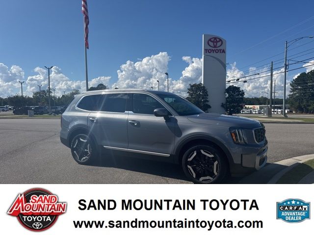 2024 Kia Telluride S's photo