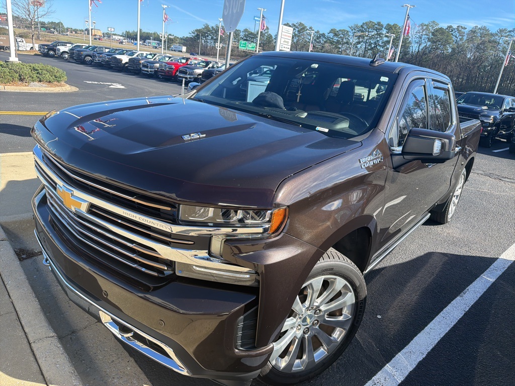 2019 Chevrolet Silverado 1500 High Country's photo
