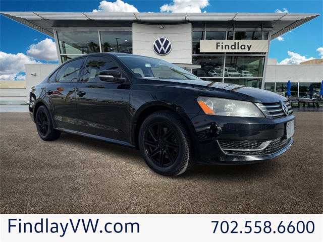 2015 Volkswagen Passat S's photo