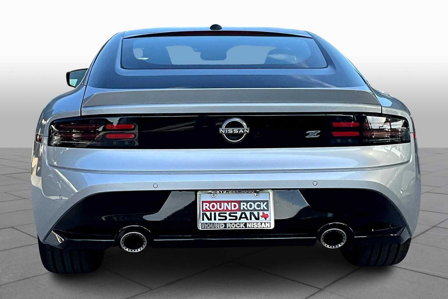 2025 Nissan Z Performance photo 4