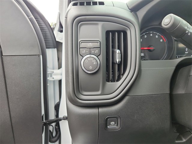 2025 Gmc Sierra 2500 Pro photo 13