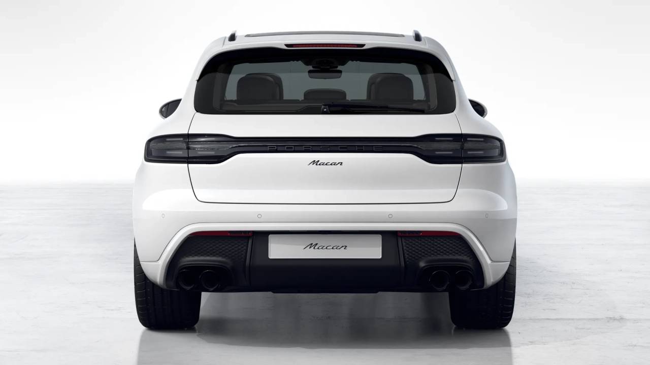2026 Porsche Macan T photo 8
