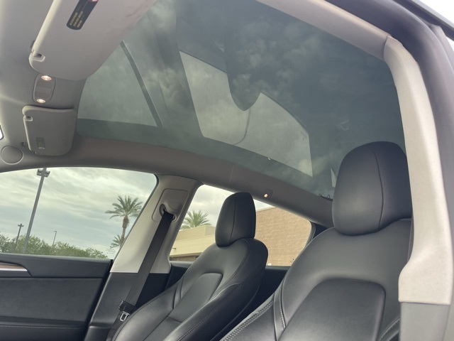 2023 Tesla Model Y Performance photo 8