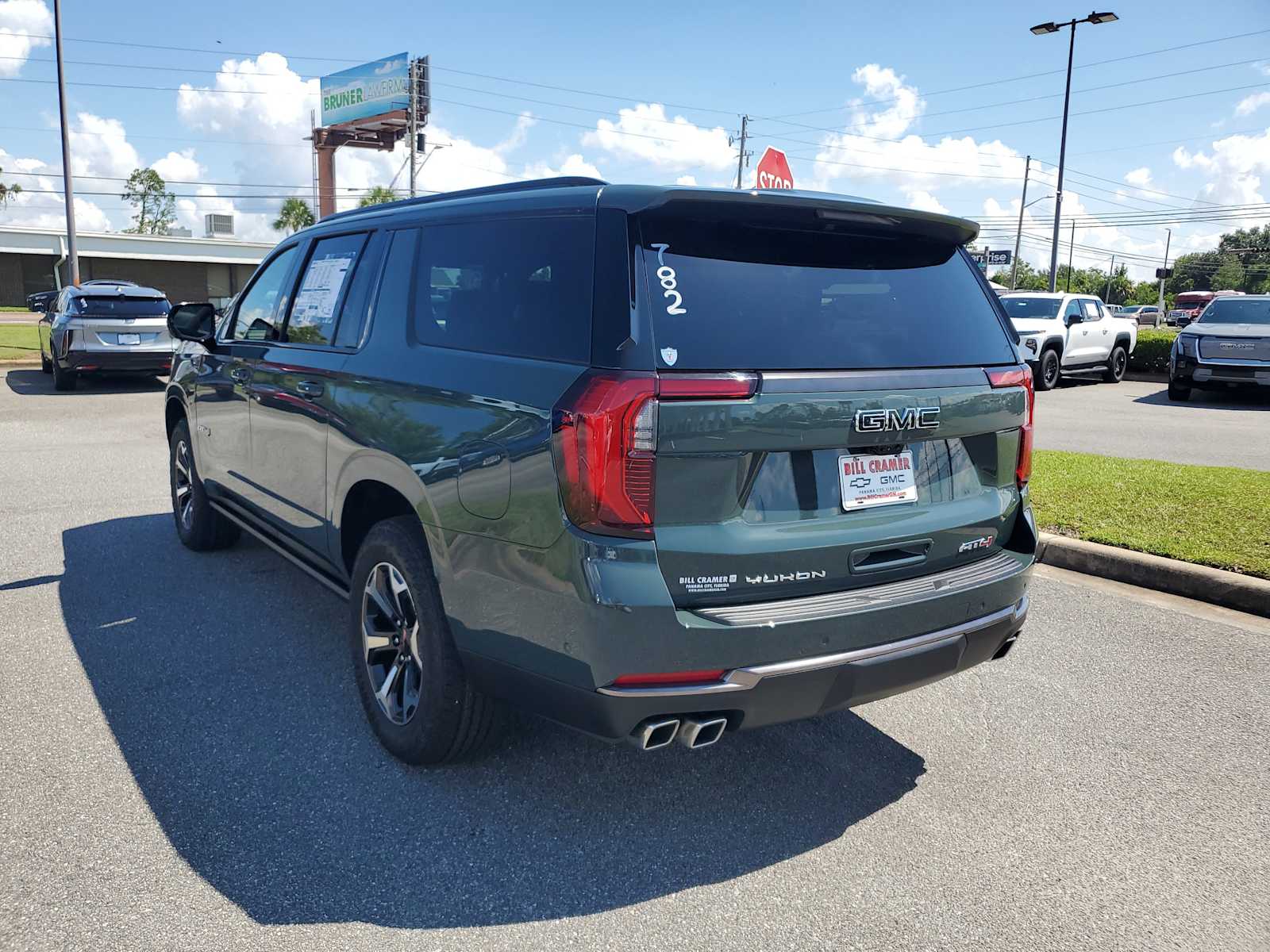 2025 Gmc Yukon XL AT4 Ultimate photo 3