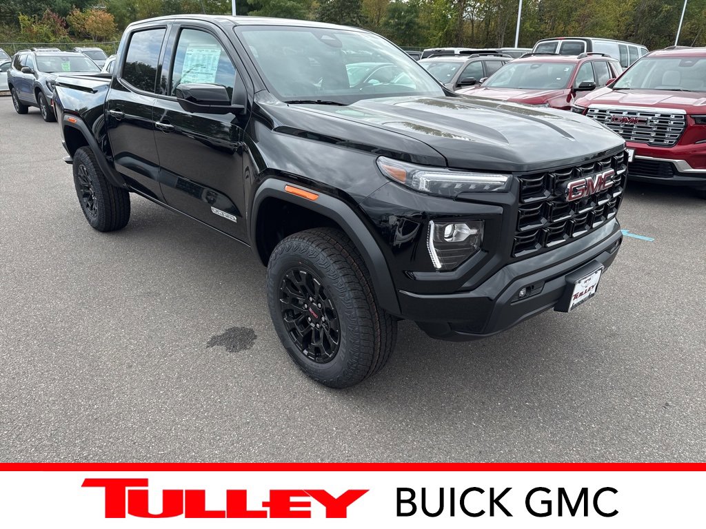 2026 GMC Canyon Elevation's photo