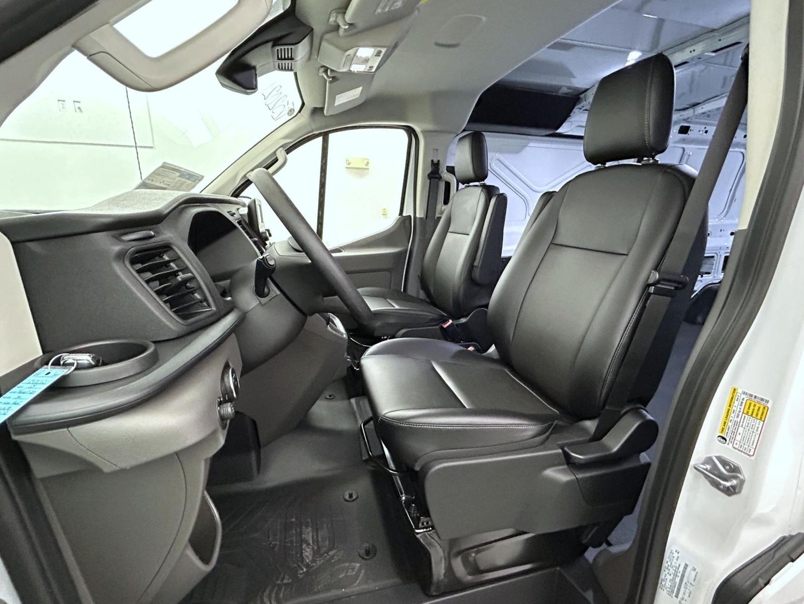 2025 Ford Transit photo 10