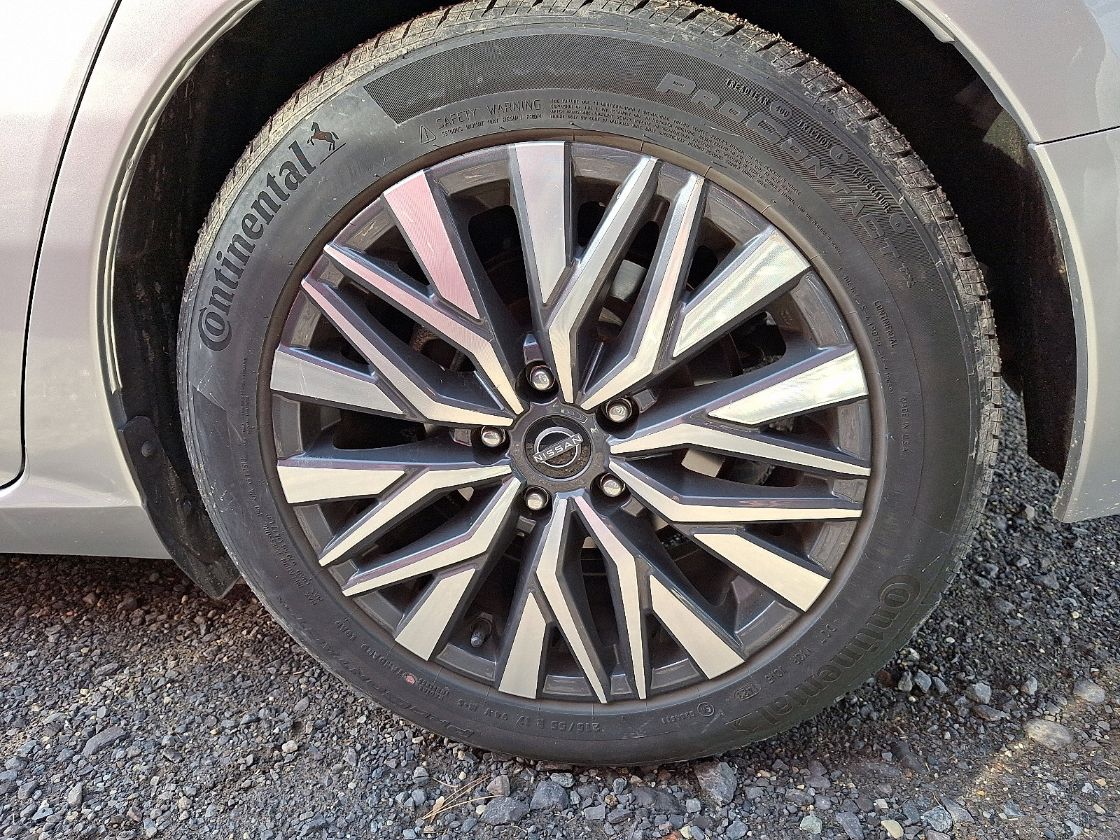 2023 Nissan Altima 2.5 SV photo 3