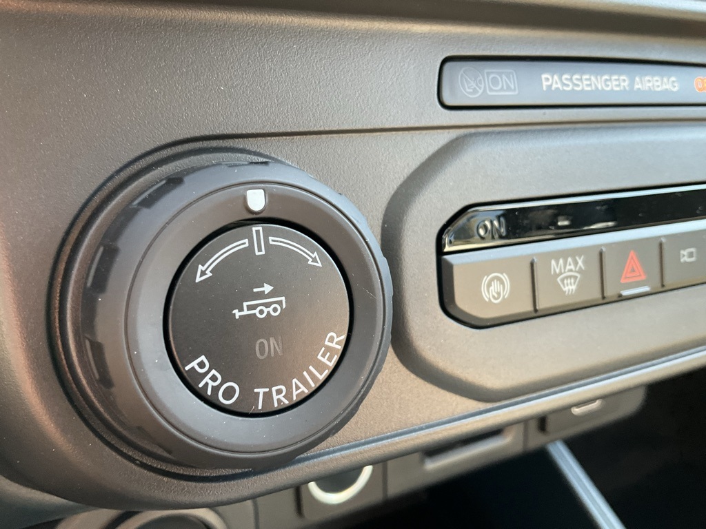 2025 Ford Maverick Lariat photo 10