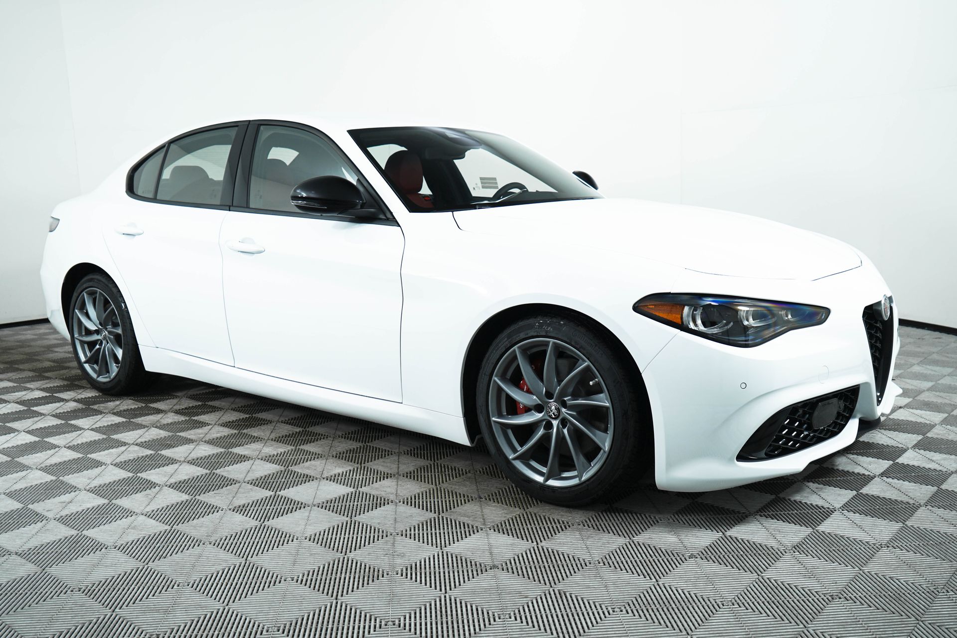 2024 Alfa Romeo Giulia