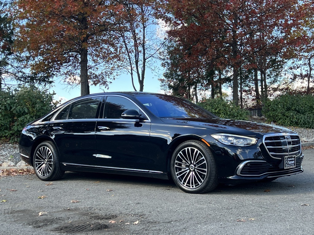 2022 Mercedes Benz S 580 4MATIC photo 3