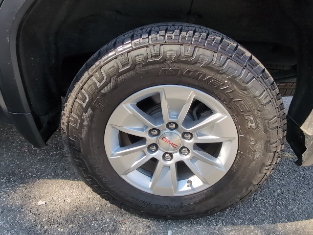 2019 Gmc Sierra 1500 SLE photo 12