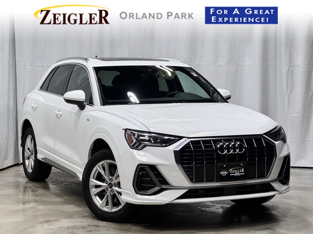 2023 Audi Q3 S Line Premium's photo