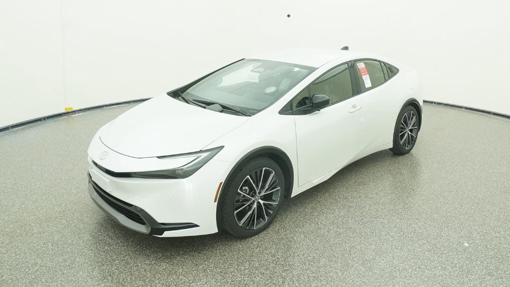 2026 Toyota Prius XLE's photo