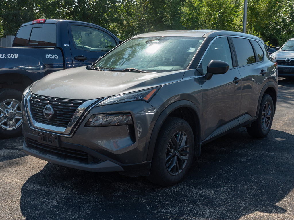 2023 Nissan Rogue S photo 2