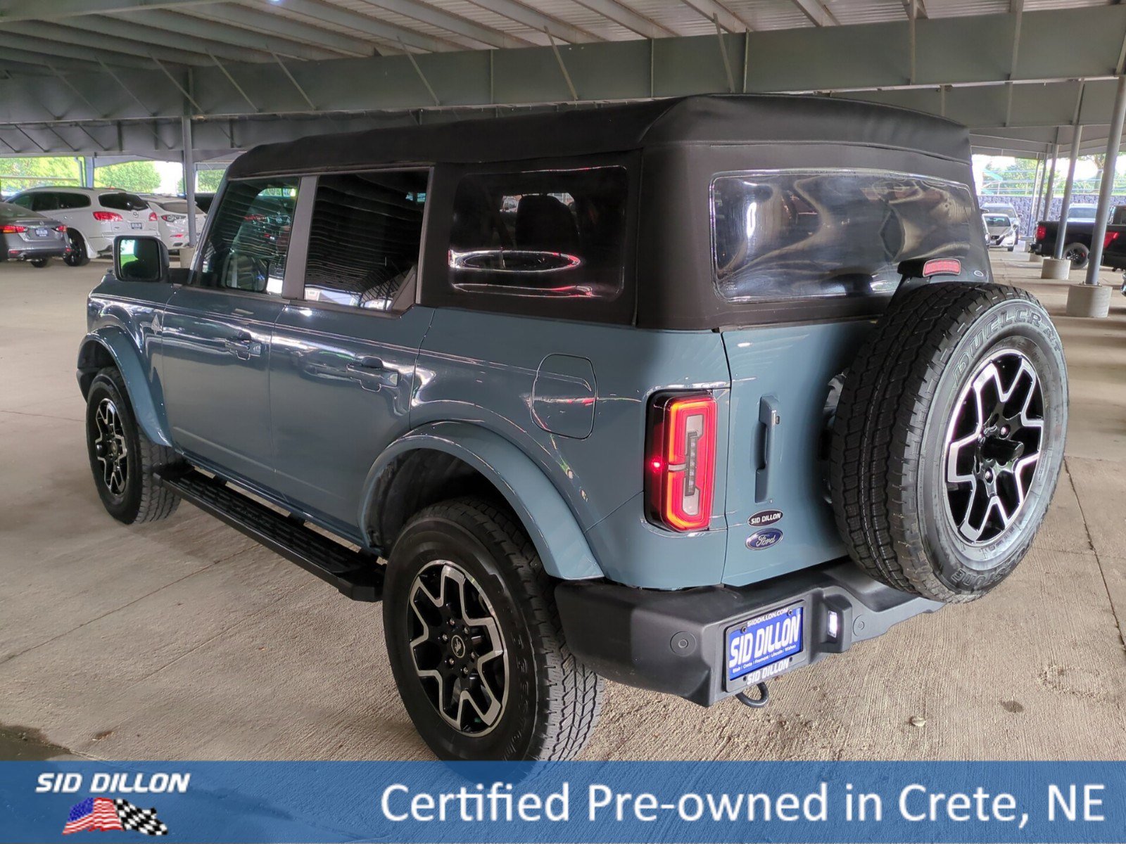 2023 Ford Bronco Outer Banks photo 2