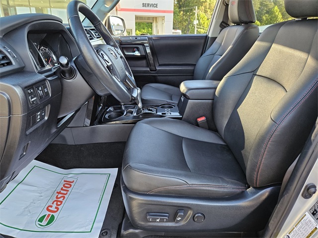 2024 Toyota 4Runner TRD Off-Road Premium photo 8