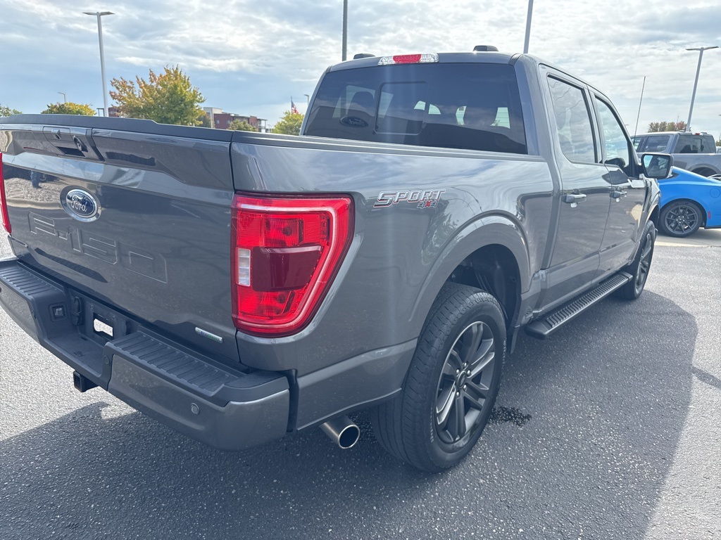2022 Ford F-150 XLT photo 15