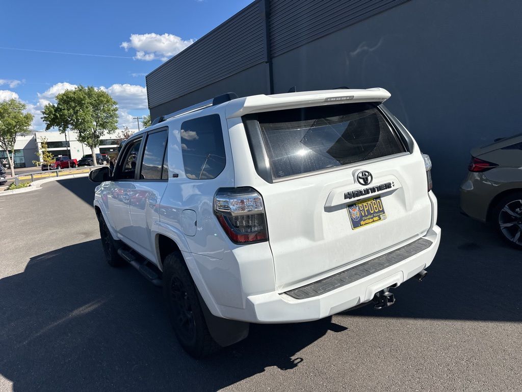 2020 Toyota 4Runner SR5 Premium photo 6