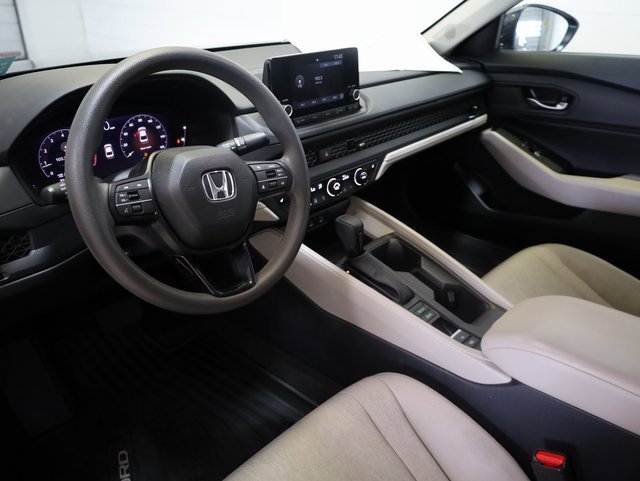 2024 Honda Accord 1.5T EX photo 3